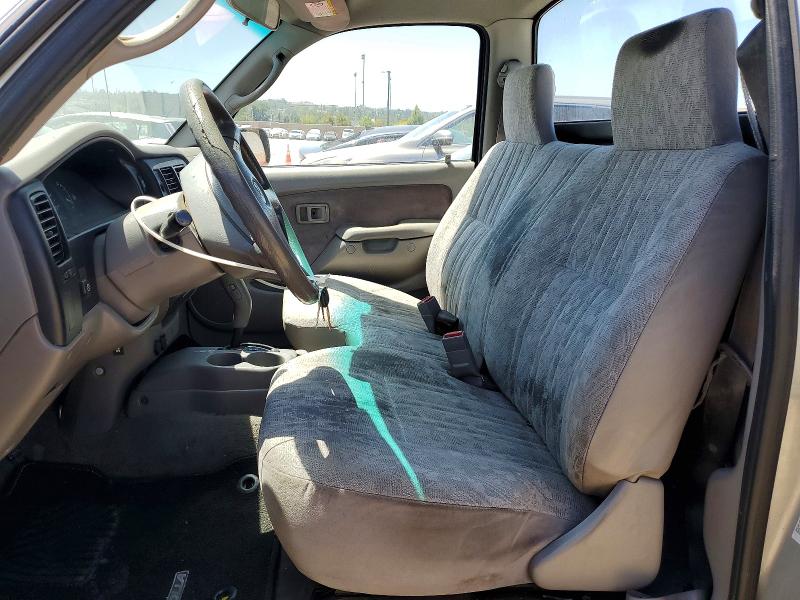 2002 Toyota Tacoma VIN 5TENL42N22Z107728 COPART salvage auction — FRONT END, CA - DIS/DLR/EXP ONLY CLEAN TITLE, sold $475 on 2026-07-29 (photo 7)