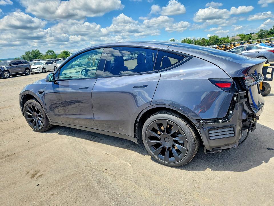 2021 Tesla Model y VIN 5YJYGDEE5MF138005 COPART salvage auction — SIDE, Pa - Certificate Of Salvage, sold $9,300 on 2026-07-31 (photo 2)