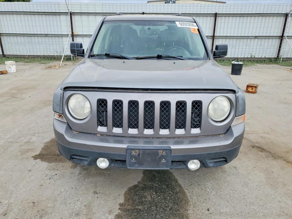 2013 Jeep Liberty (patriot) VIN 1C4NJPFA6DD174665 COPART salvage auction — MINOR DENT/SCRATCHES, Sd - Certificate Of Title, sold $425 on 2026-07-17 (photo 5)