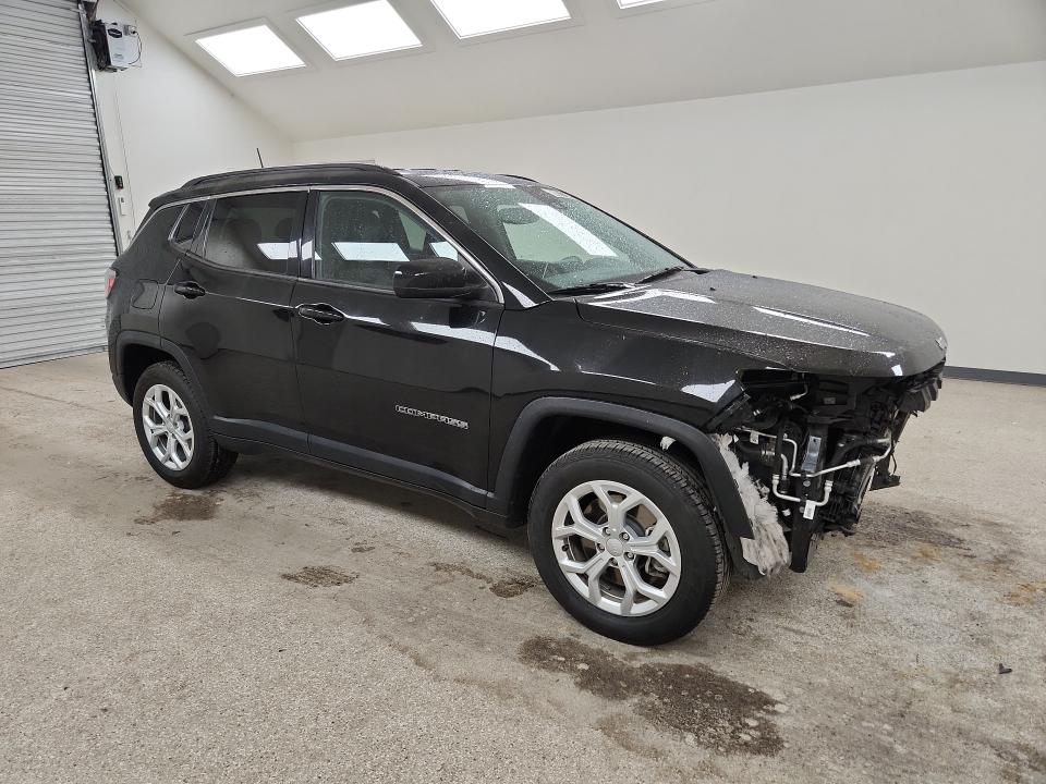 2024 Jeep Compass VIN 3C4NJDBN7RT110756 COPART salvage auction — FRONT END, Ca - Certificate Of Title (P), sold $7,200 on 2026-08-10 (photo 4)