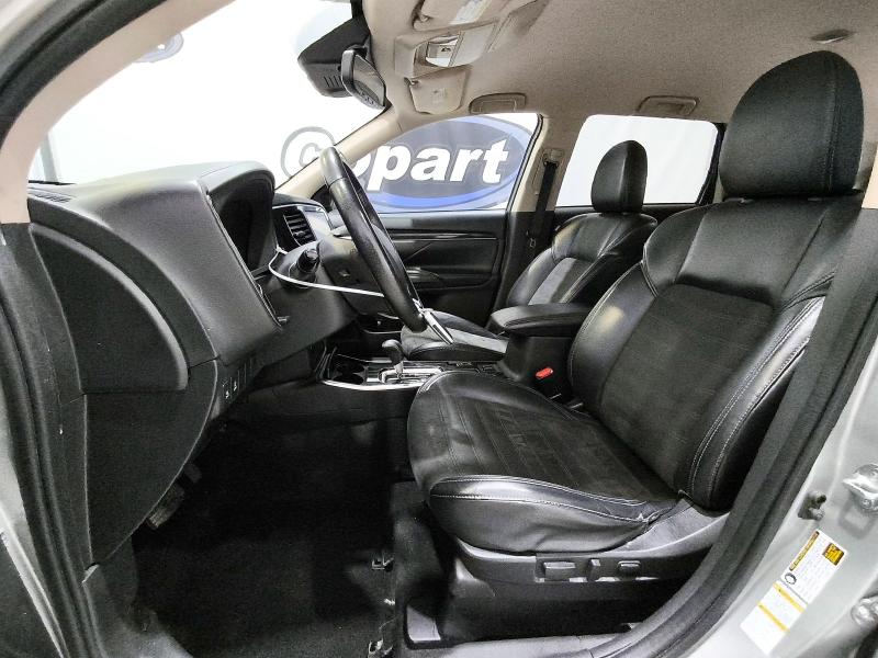 2020 Mitsubishi Outlander VIN JA4AD3A33LZ004119 COPART salvage auction — MECHANICAL, Ca - Certificate Of Title, sold $5,507 on 2026-08-25 (photo 7)