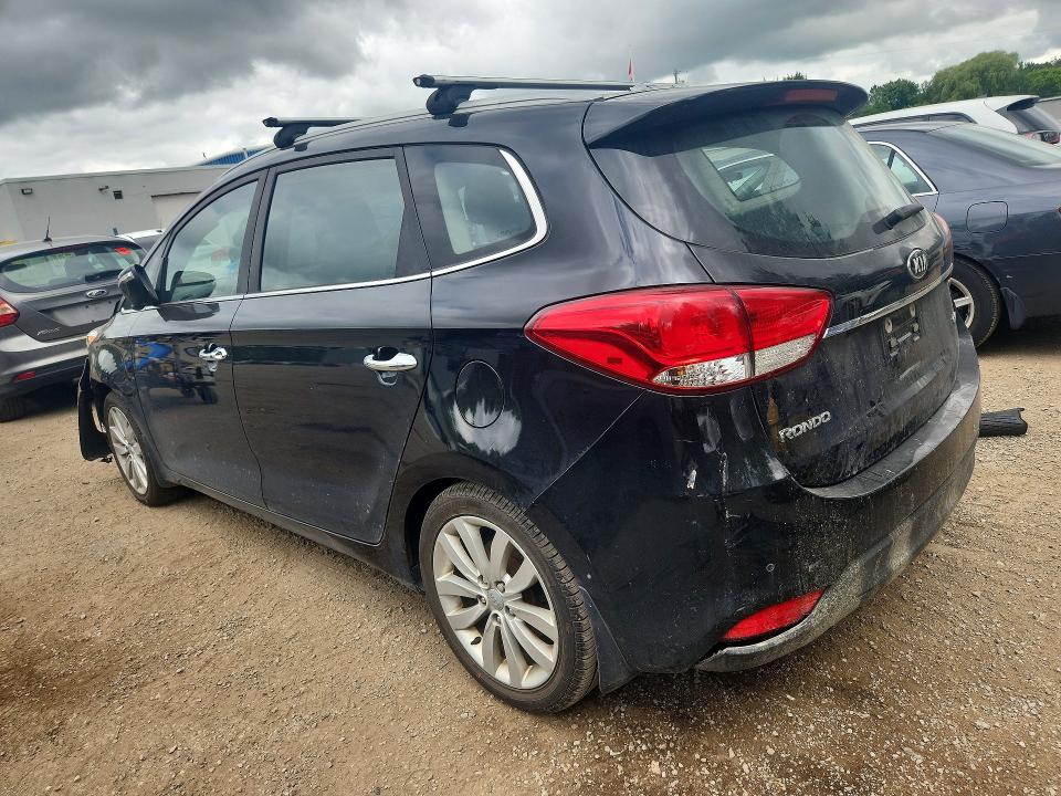 2016 Kia Rondo VIN KNAHU8A37G7160812 COPART salvage auction — FRONT END, ON - PERMIT NO BRAND - UNFIT, sold $400 on 2026-07-21 (photo 2)