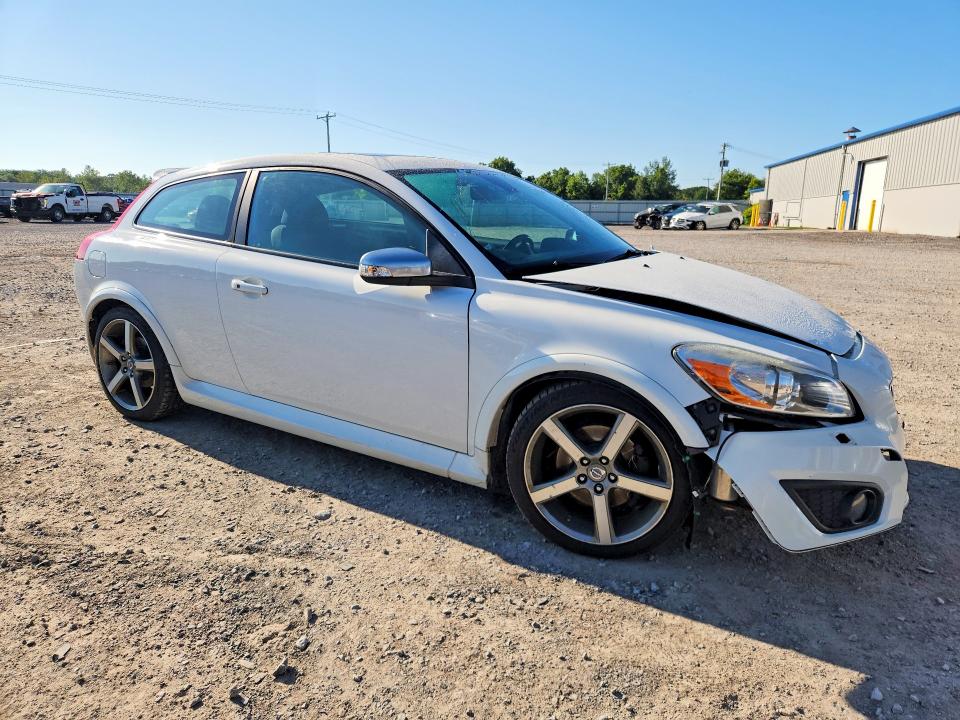 2011 Volvo C30 VIN YV1672MK4B2233801 COPART salvage auction — FRONT END, NY - MV-907A SALVAGE CERTIFICATE, sold $275 on 2026-08-17 (photo 4)