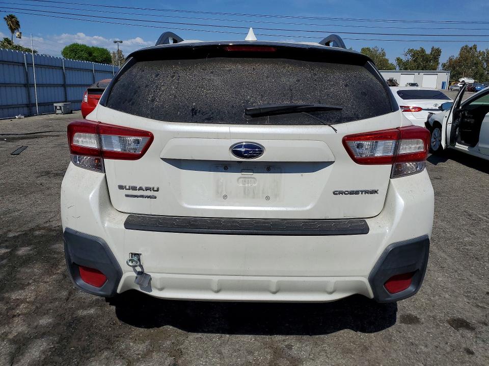 2019 Subaru Xv VIN JF2GTACC3KH230235 COPART salvage auction — MINOR DENT/SCRATCHES, CA - DIS/DLR/EXP ONLY CLEAN TITLE, sold $150 on 2026-07-30 (photo 6)