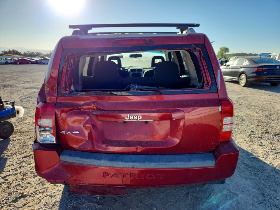 2008 Jeep Patriot VIN 1J8FF28WX8D752668 COPART salvage auction — REAR END, CA - DIS/DLR/EXP ONLY LIEN PAPERS, sold $60 on 2026-08-21 (photo 6)