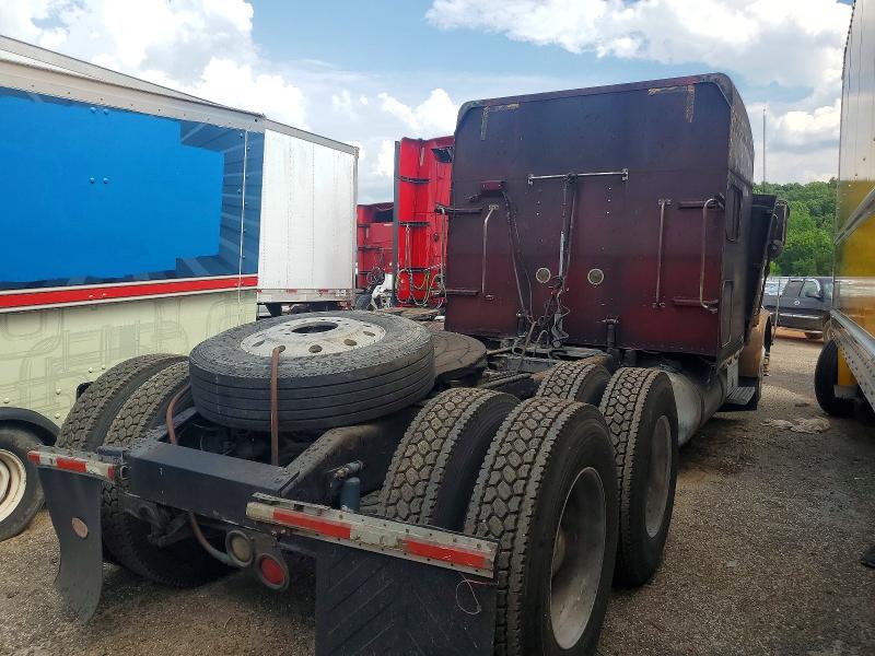 2005 Peterbilt 379 VIN 1XP5DB9X25N873439 COPART salvage auction — BURN, NC - SALVAGE CERTIFICATE OF TITLE, sold $9,100 on 2026-09-09 (photo 4)