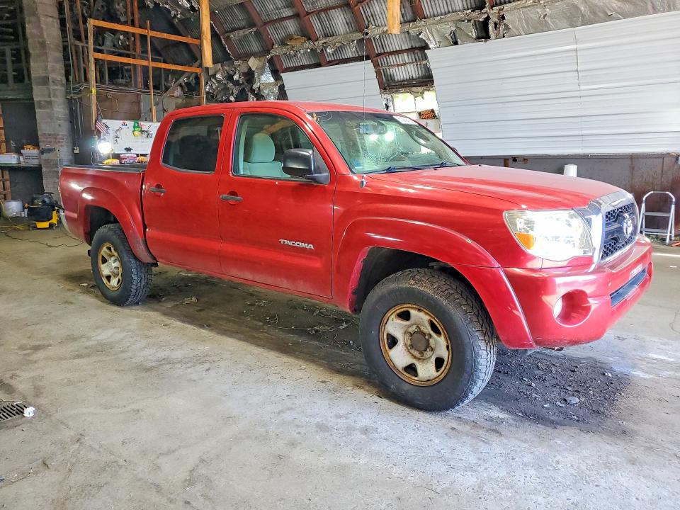 2011 Toyota Tacoma VIN 5TFLU4EN2BX003604 COPART salvage auction — MECHANICAL, NY - CERTIFICATE OF TITLE, sold $3,050 on 2026-07-22 (photo 4)