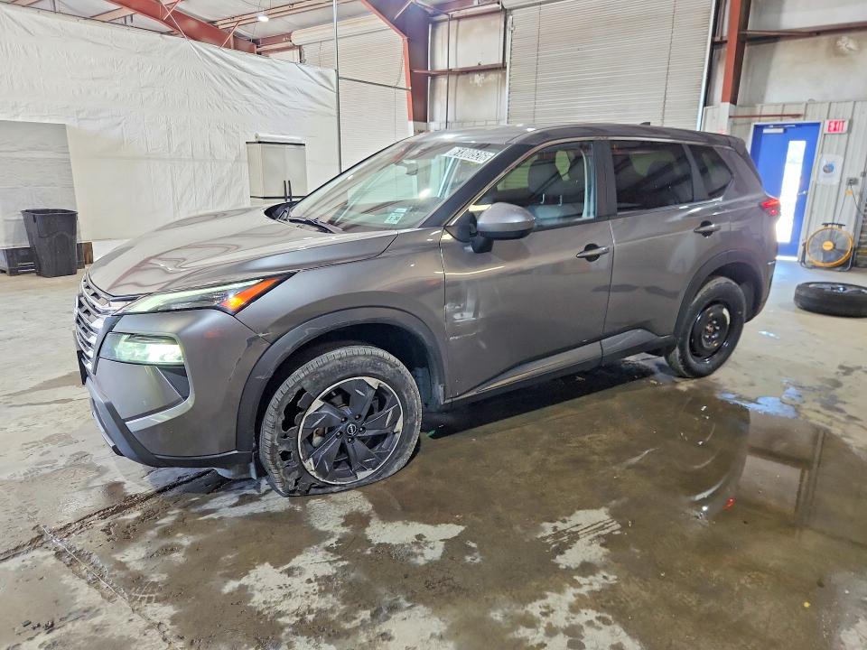 2025 Nissan Rogue VIN JN8BT3BBXSW417162 COPART salvage auction — FRONT END, NJ - CERTIFICATE OF TITLE, sold $14,400 on 2026-07-20 (photo 1)