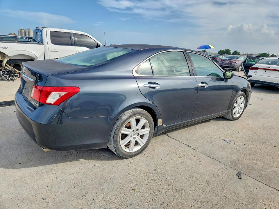 2007 Lexus Es 350 VIN JTHBJ46G472114078 COPART salvage auction — NORMAL WEAR, LA - CERTIFICATE OF TITLE (P), sold $1,500 on 2026-07-27 (photo 3)