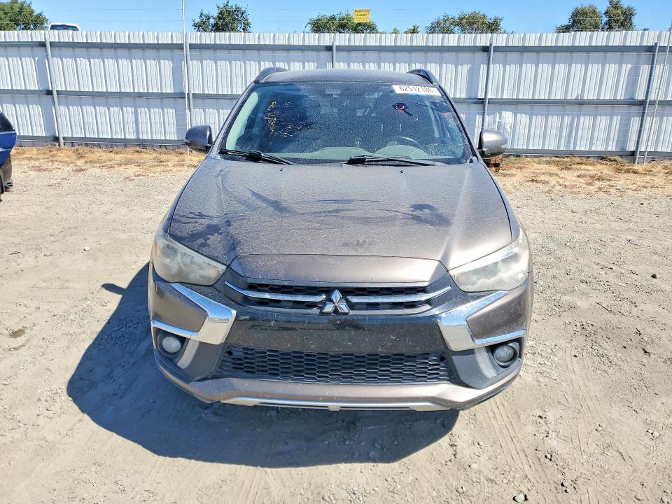 2018 Mitsubishi Outlander VIN JA4AR4AW9JU011488 COPART salvage auction — SIDE, NV - DIS/DLR/EXP ONLY CLEAN TITLE, sold $35 on 2026-07-30 (photo 5)