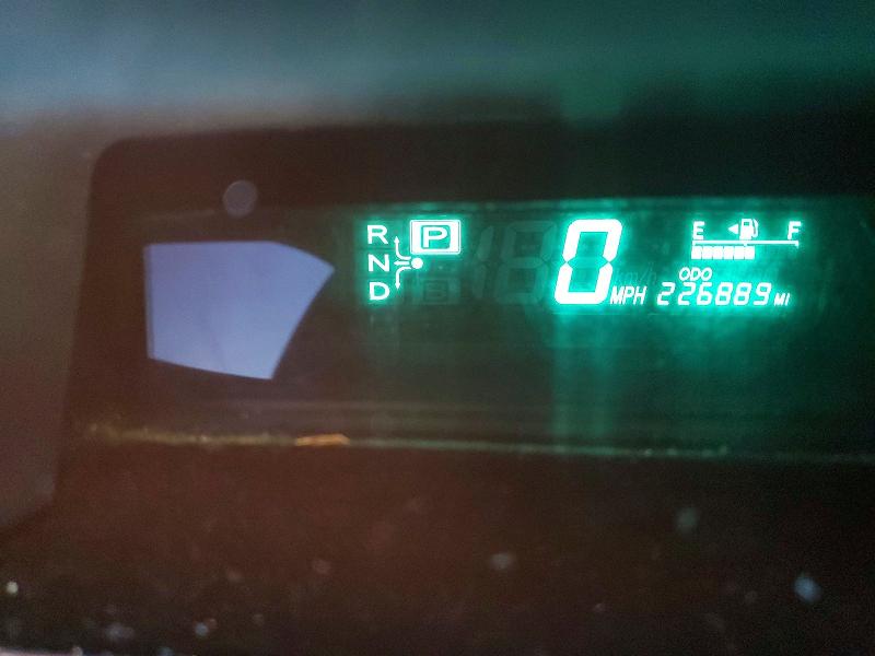 2007 Toyota Prius VIN JTDKB20U073225772 COPART salvage auction — VANDALISM, CA - SALVAGE CERTIFICATE, sold $15 on 2026-07-21 (photo 9)