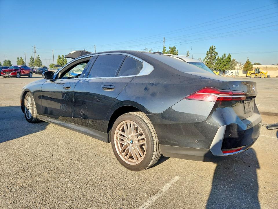 2024 BMW VIN WBA53FJ08RCS35186 COPART salvage auction — FRONT END, Ca - Dis/Dlr/Exp Only Clean Title, sold $20,500 on 2026-07-17 (photo 2)