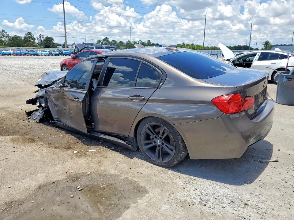 2015 BMW 3er VIN WBA3C3C55FP664434 COPART salvage auction — FRONT END, Fl - Certificate Of Destruction, sold $375 on 2026-07-17 (photo 2)