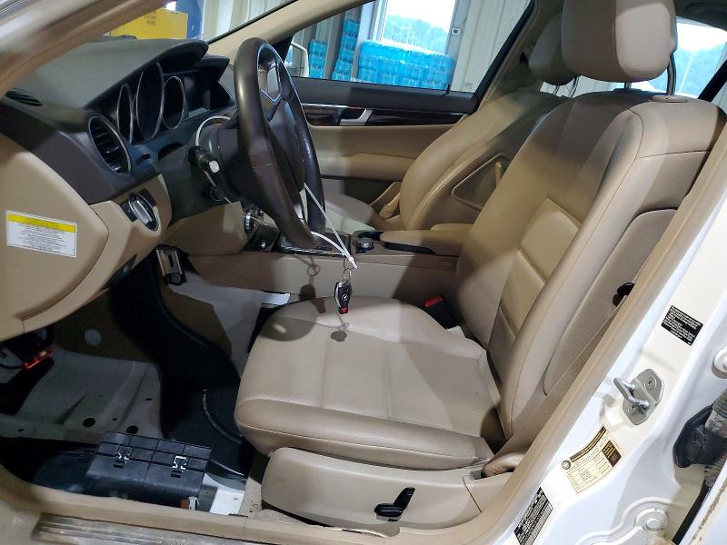2013 Mercedes-benz C-klasse VIN WDDGF8AB5DR281635 COPART salvage auction — WATER/FLOOD, Nh - Cert Of Ttl-Flood Salvage, sold $900 on 2026-08-19 (photo 7)