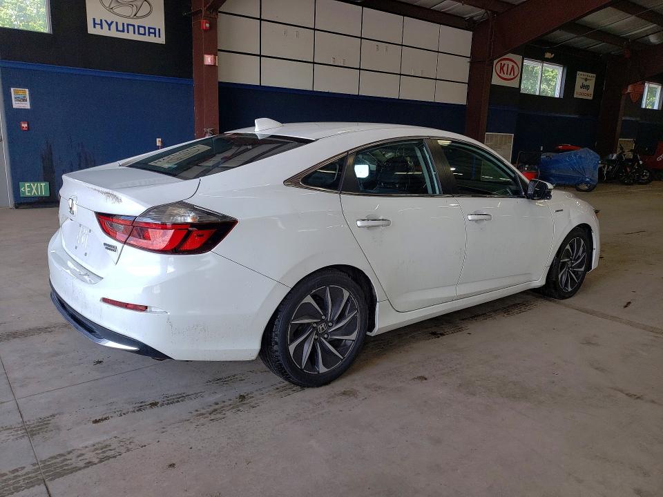 2019 Honda Insight VIN 19XZE4F96KE008961 COPART salvage auction — MINOR DENT/SCRATCHES, NY - CERTIFICATE OF TITLE (P), sold $7,100 on 2026-08-07 (photo 3)