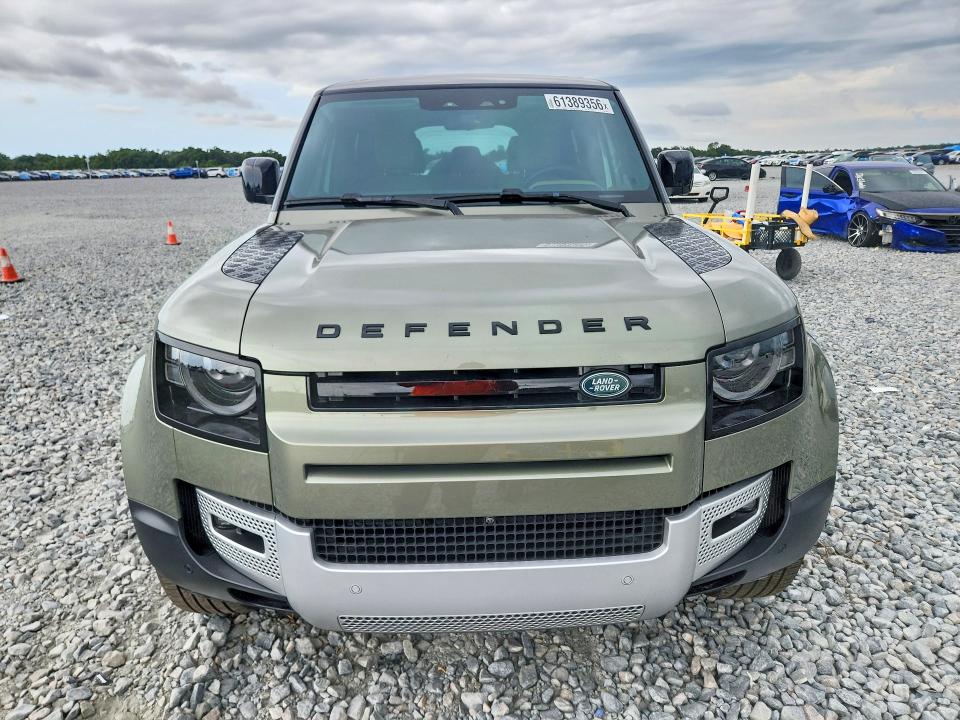 2025 Land rover Defender VIN SALEJ7EUXS2420419 COPART salvage auction — REAR END, Fl - Cert Of Title Slvg Rebuildable, sold $51,500 on 2026-07-31 (photo 5)