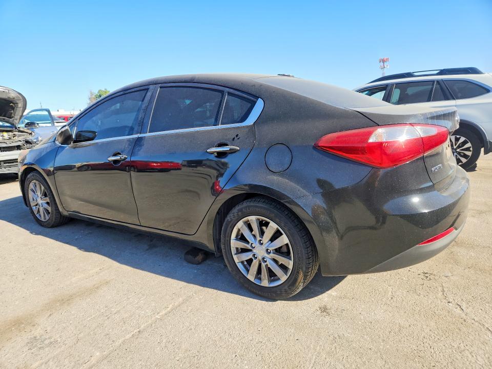 2014 Kia Forte VIN KNAFX4A88E5049102 COPART salvage auction — MECHANICAL, Ca - Dis/Dlr/Exp Only Clean Title, sold $800 on 2026-07-17 (photo 2)