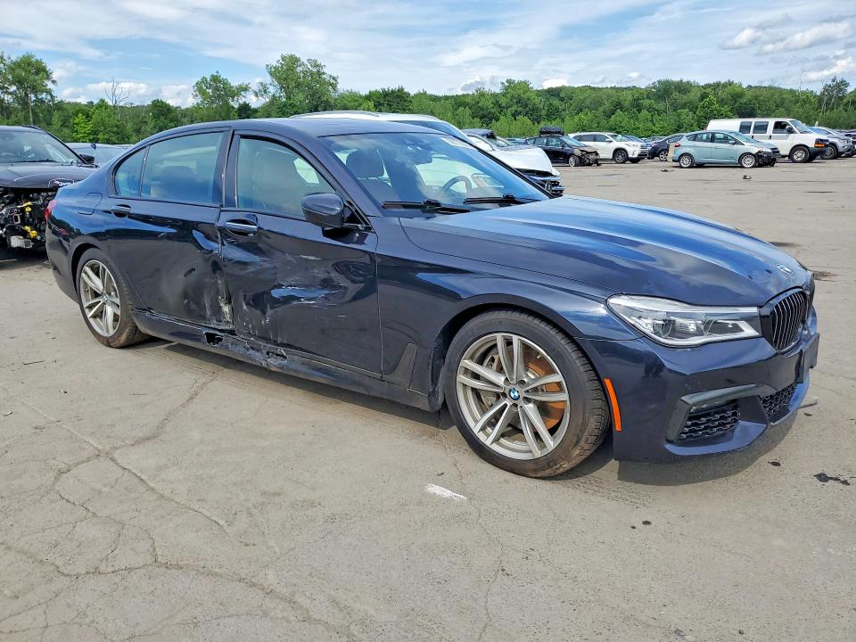 2019 BMW 7er VIN WBA7F2C59KB240149 COPART salvage auction — SIDE, Salvage Title, sold $8,200 on 2026-08-03 (photo 4)