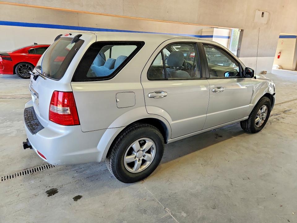 2008 Kia Sorento VIN KNDJD735085815581 COPART salvage auction — FRONT END, VA - CERT OF TITLE - SALVAGE, sold $450 on 2026-07-31 (photo 3)