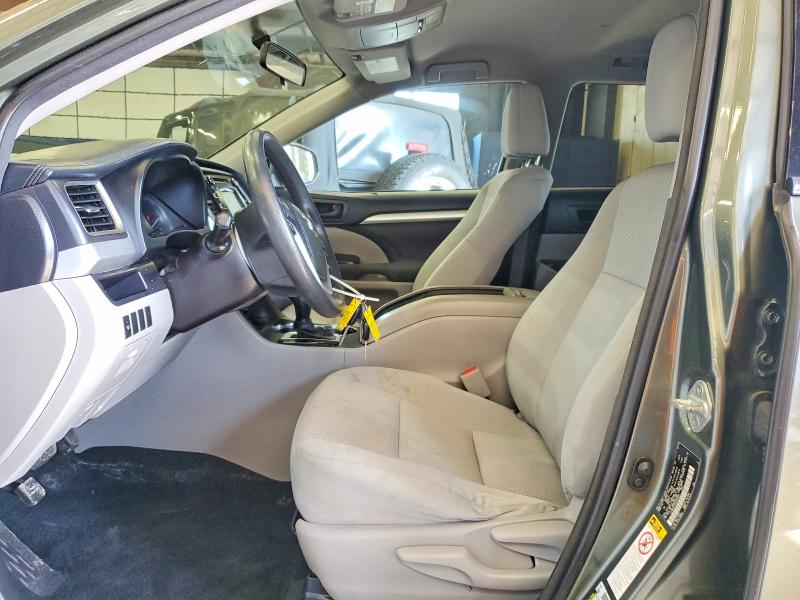 2016 Toyota Highlander VIN 5TDBKRFH2GS269323 COPART salvage auction — MINOR DENT/SCRATCHES, Salvage Title, sold $9,900 on 2026-07-24 (photo 7)