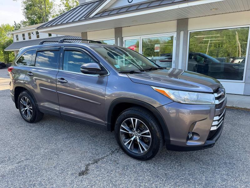 2018 Toyota Highlander VIN 5TDBZRFH6JS913523 COPART salvage auction — MINOR DENT/SCRATCHES, Ny - Certificate Of Title (P), sold $10,200 on 2026-07-27 (photo 1)