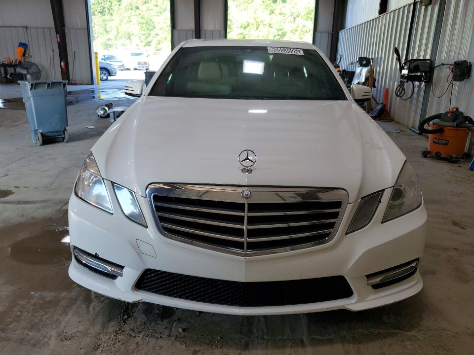 2013 Mercedes-benz E-class VIN WDDHF8JB2DA689304 COPART salvage auction — MINOR DENT/SCRATCHES, OH - CERT OF TITLE-REPOSSESSION, sold $1,900 on 2026-08-13 (photo 5)
