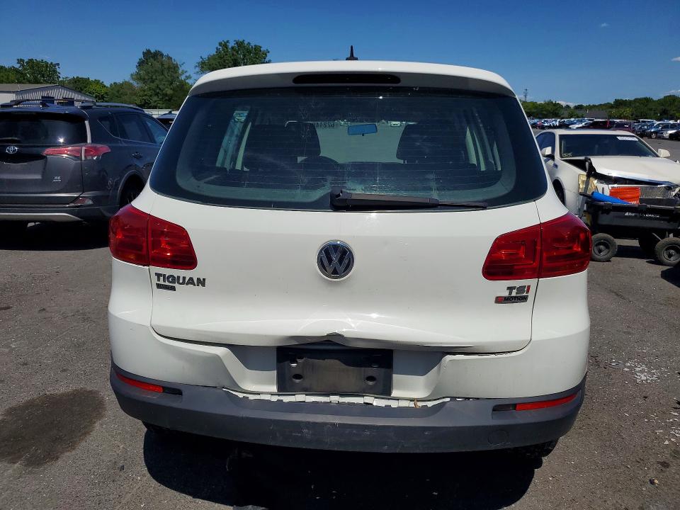 2017 Volkswagen Tiguan VIN WVGBV7AX1HK052702 COPART salvage auction — REAR END, NJ - CERTIFICATE OF TITLE, sold $150 on 2026-07-30 (photo 6)