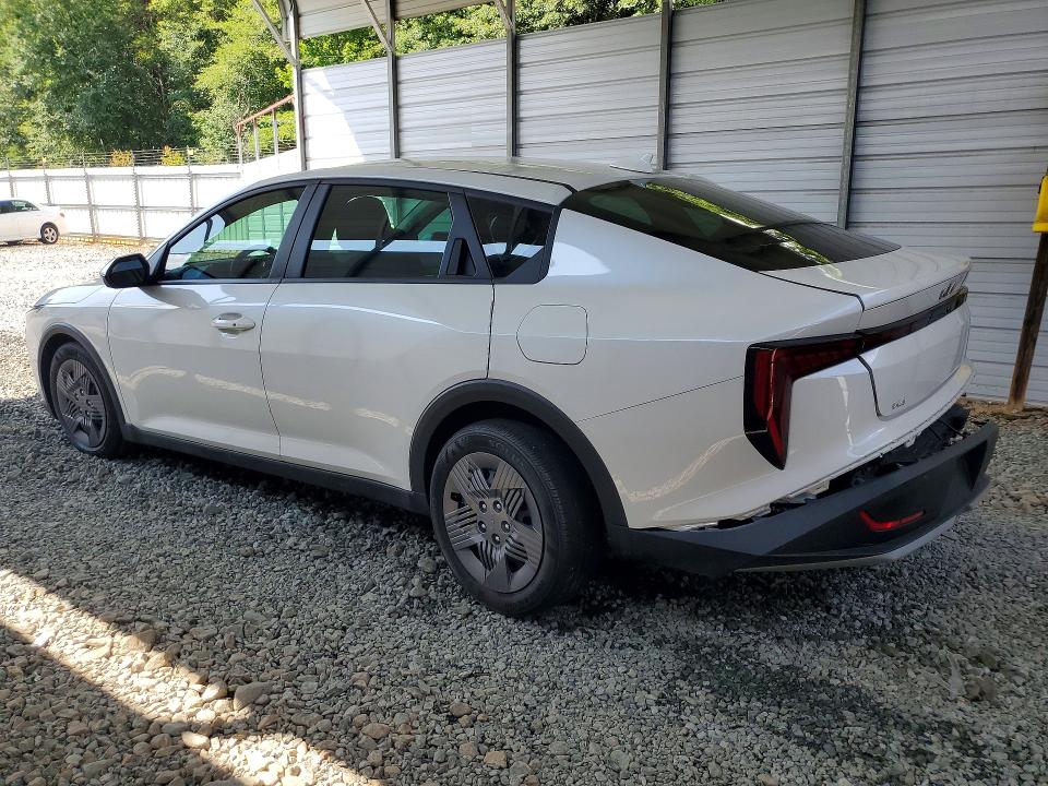 2025 Kia K4 VIN 3KPFT4DEXSE142414 COPART salvage auction — REAR END, Sc - Certificate Of Title, sold $7,200 on 2026-08-20 (photo 2)