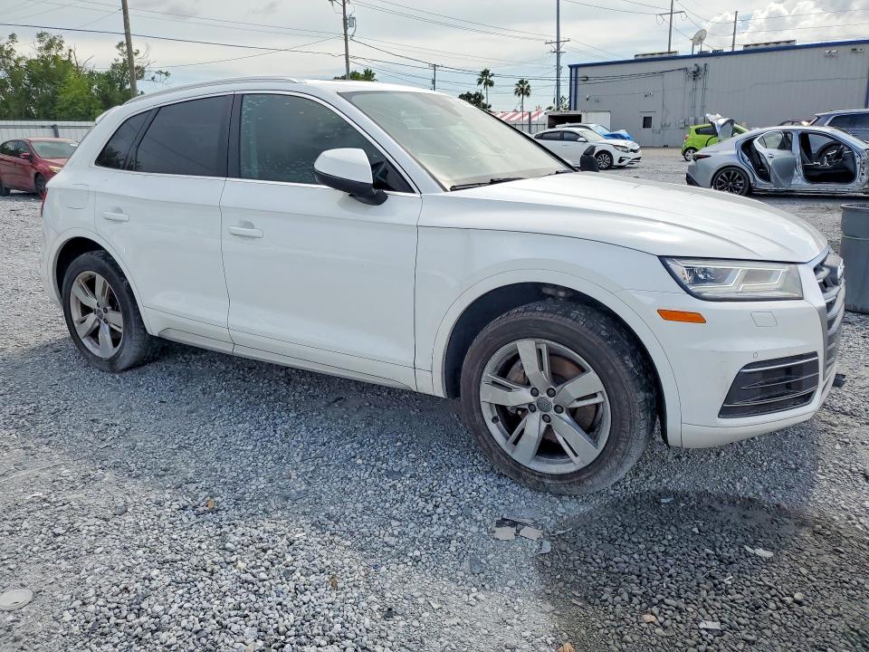 2018 Audi Q5 VIN WA1BNAFY0J2011741 COPART salvage auction — FRONT END, Fl - Certificate Of Title (P), sold $5,300 on 2026-07-15 (photo 4)