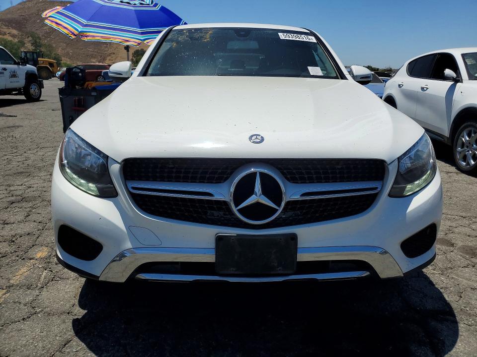 2017 Mercedes-benz Glc VIN WDC0J4KB6HF155724 COPART salvage auction — MINOR DENT/SCRATCHES, Ca - Certificate Of Title (P), sold $11,500 on 2026-07-20 (photo 5)