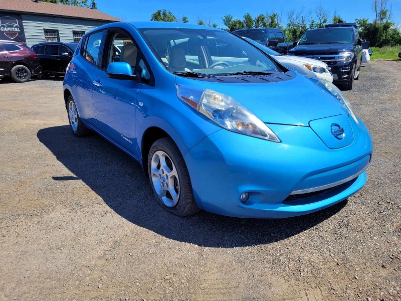 2011 Nissan Leaf VIN JN1AZ0CP9BT007472 COPART salvage auction — MINOR DENT/SCRATCHES, ON - PERMIT NO BRAND - UNFIT (P), sold $125 on 2026-07-28 (photo 1)