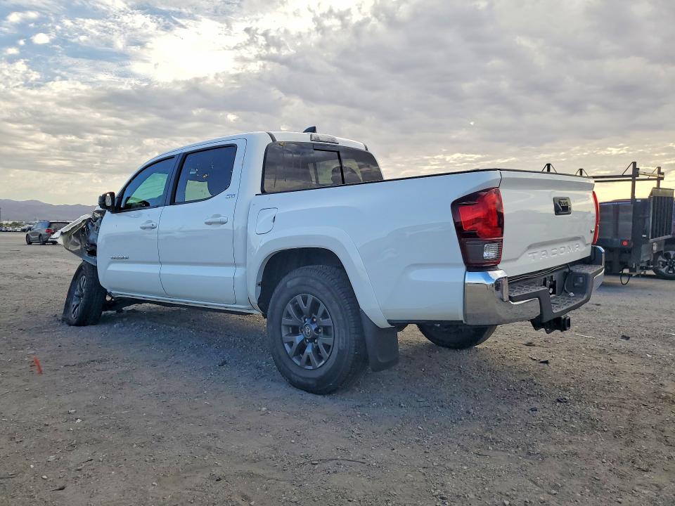 2020 Toyota Tacoma VIN 5TFAZ5CN1LX090026 COPART salvage auction — FRONT END, NV - SALVAGE TITLE, sold $300 on 2026-07-28 (photo 2)