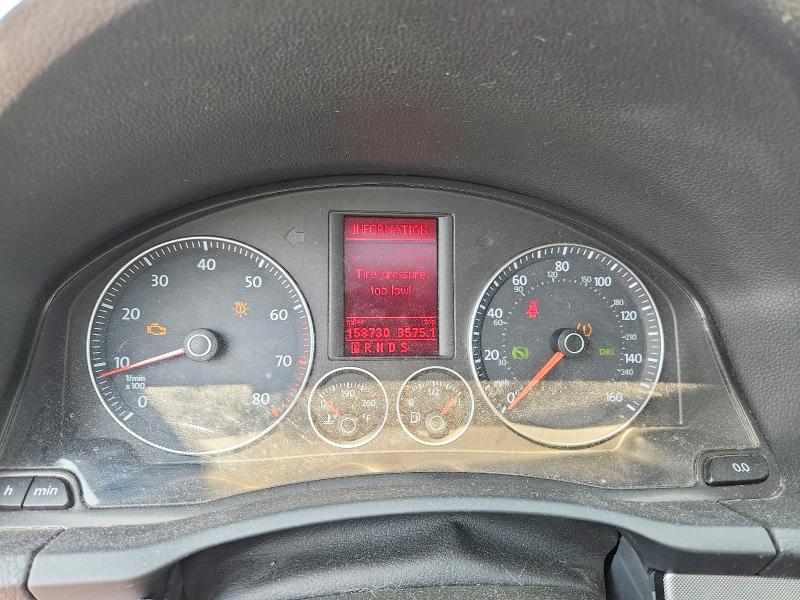 2009 Volk Jetta VIN 3VWRZ71KX9M132907 COPART salvage auction — FRONT END, NY - MV-907A SALVAGE CERTIFICATE, sold $425 on 2026-07-27 (photo 9)