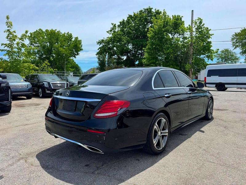 2017 Mercedes-benz E-class VIN WDDZF4JB0HA182257 COPART salvage auction — NORMAL WEAR, Fl - Certificate Of Title (P), sold $7,700 on 2026-07-31 (photo 4)