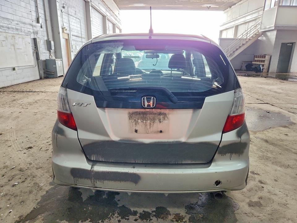 2012 Honda Fit VIN JHMGE8H34CS003598 COPART salvage auction — FRONT END, VA - CERTIFICATE OF TITLE, sold $200 on 2026-07-28 (photo 6)