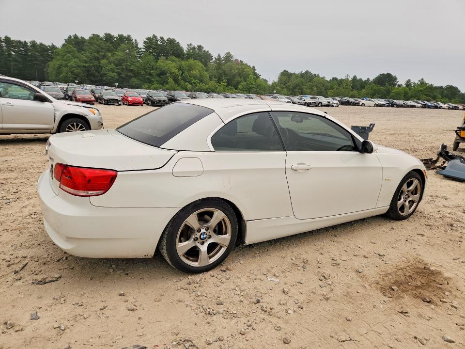 2009 BMW 3 series VIN WBAWR33559P461267 COPART salvage auction — REAR END, MA - CERT OF TITLE-RECONSTRCTD COLL, sold $750 on 2026-07-23 (photo 3)