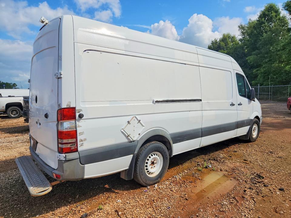 2012 Mercedes-benz Sprinter VIN WD3PE8CB7C5610717 COPART salvage auction — REAR END, GA - CERTIFICATE OF TITLE, sold $275 on 2026-07-28 (photo 3)