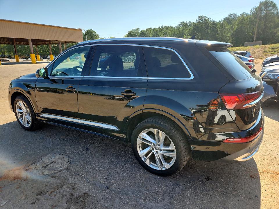 2020 Audi Q7 VIN WA1LXAF73LD002562 COPART salvage auction — MINOR DENT/SCRATCHES, Sc - Certificate Of Title (P), sold $15,400 on 2026-08-25 (photo 2)