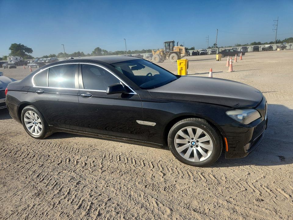 2010 BMW 7er VIN WBAKC6C54AC393699 COPART salvage auction — MECHANICAL, TX - CERTIFICATE OF TITLE, sold $400 on 2026-07-22 (photo 4)