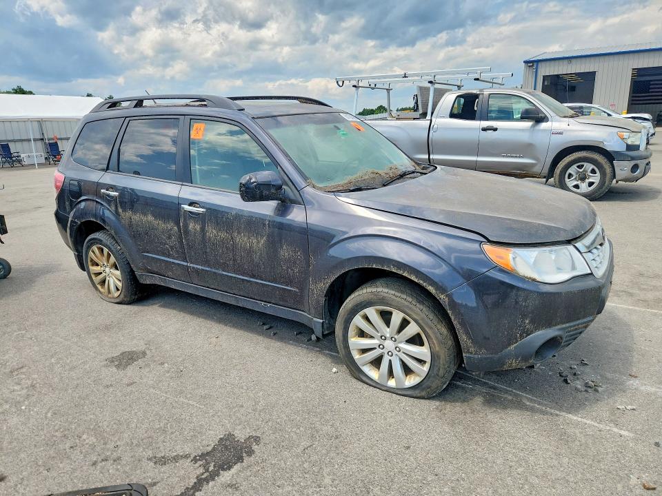 2012 Subaru Forester VIN JF2SHADC3CH419589 COPART salvage auction — NORMAL WEAR, Me - Certificate Of Title, sold $325 on 2026-07-29 (photo 4)