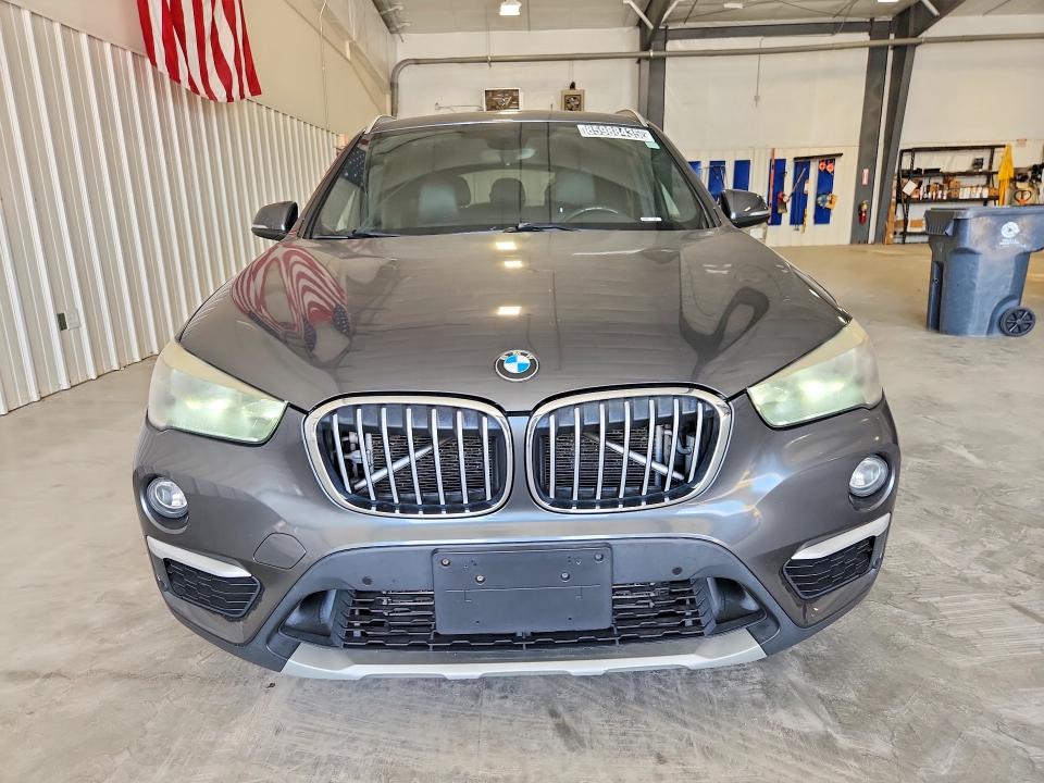 2016 BMW X1 VIN WBXHT3C38GP887076 COPART salvage auction — MINOR DENT/SCRATCHES, SC - DEALER ONLY CLEAN TITLE, sold $1,850 on 2026-08-04 (photo 5)