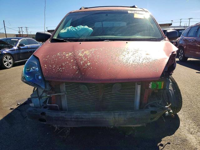 2004 Toyota Sienna VIN 5TDZA23C54S085152 COPART salvage auction — FRONT END, CA - LIEN PAPERS-SALVAGE OR AC, sold $500 on 2026-07-27 (photo 5)
