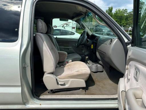 2004 Toyota Tacoma VIN 5TEWM72N74Z399611 COPART salvage auction — MINOR DENT/SCRATCHES, ME - CERTIFICATE OF TITLE (P), sold $5,500 on 2026-07-16 (photo 9)