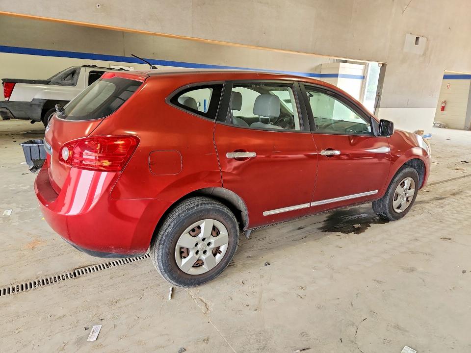 2014 Nissan Rogue VIN JN8AS5MT0EW613471 COPART salvage auction — FRONT END, VA - CERT OF TITLE - SALVAGE, sold $450 on 2026-07-31 (photo 3)