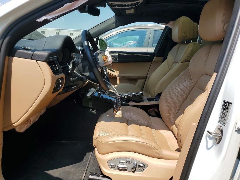 2022 Porsche Macan VIN WP1AA2A53NLB05708 COPART salvage auction — DAMAGE HISTORY, On - Permit No Brand - Unfit (P), sold $18,900 on 2026-08-06 (photo 7)