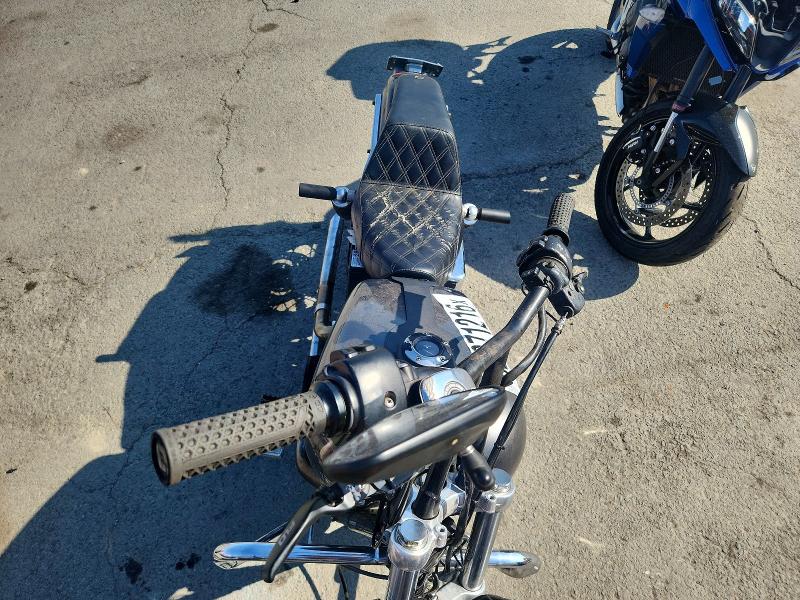 2003 Harley-davidson Fxdl VIN 1HD1GDV313K328304 COPART salvage auction — MINOR DENT/SCRATCHES, CA - SALVAGE CERTIFICATE, sold $2,500 on 2026-07-28 (photo 5)