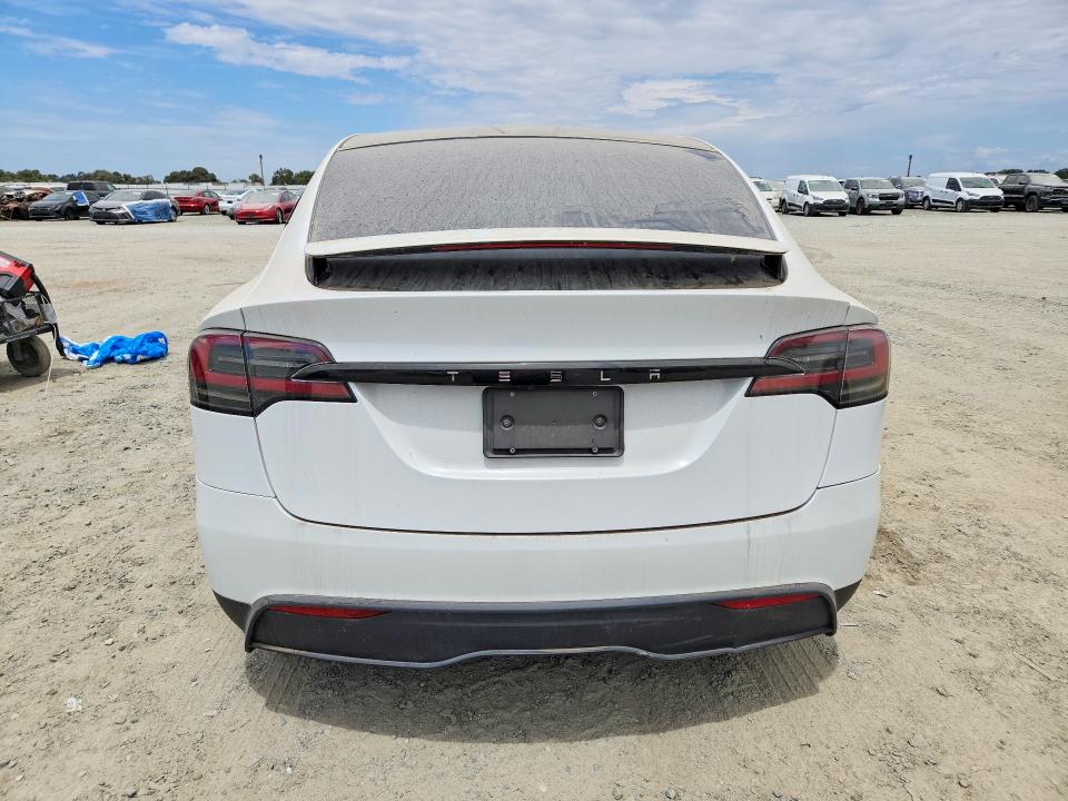 2024 Tesla Model x VIN 7SAXCBE58RF440202 COPART salvage auction — FRONT END, CA - SALVAGE CERTIFICATE, sold $15,800 on 2026-07-23 (photo 6)