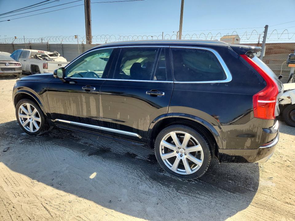 2018 Volvo Xc90 VIN YV4A22PLXJ1341330 COPART salvage auction — SIDE, Salvage Title, sold $3,800 on 2026-10-05 (photo 2)