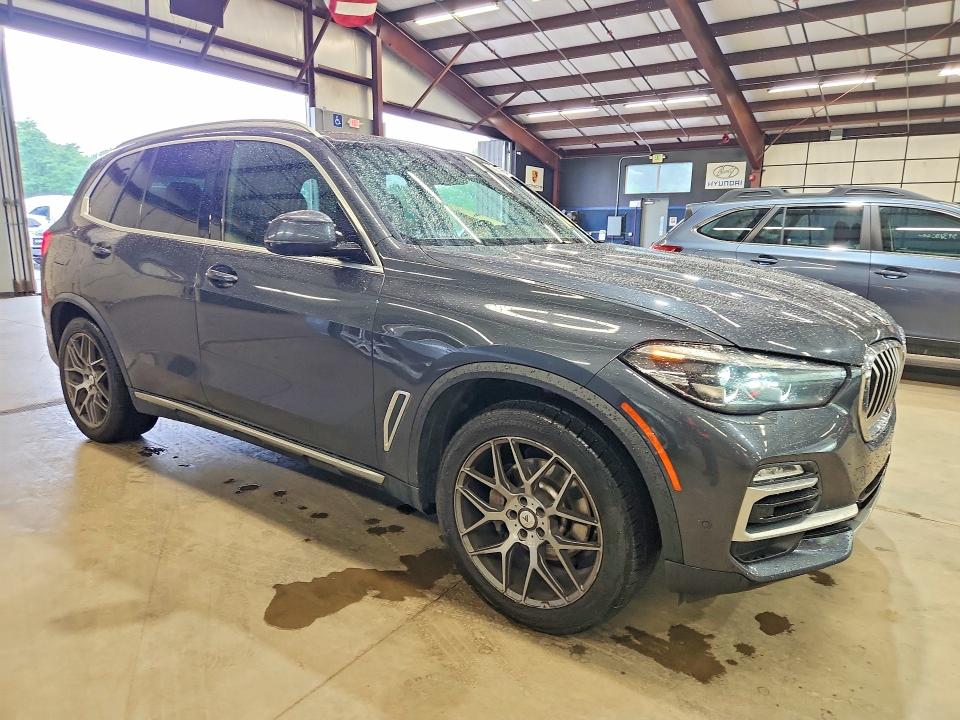 2019 BMW X5 VIN 5UXCR6C59KLL31284 COPART salvage auction — MINOR DENT/SCRATCHES, NJ - CERTIFICATE OF TITLE (P), sold $18,500 on 2026-07-30 (photo 4)