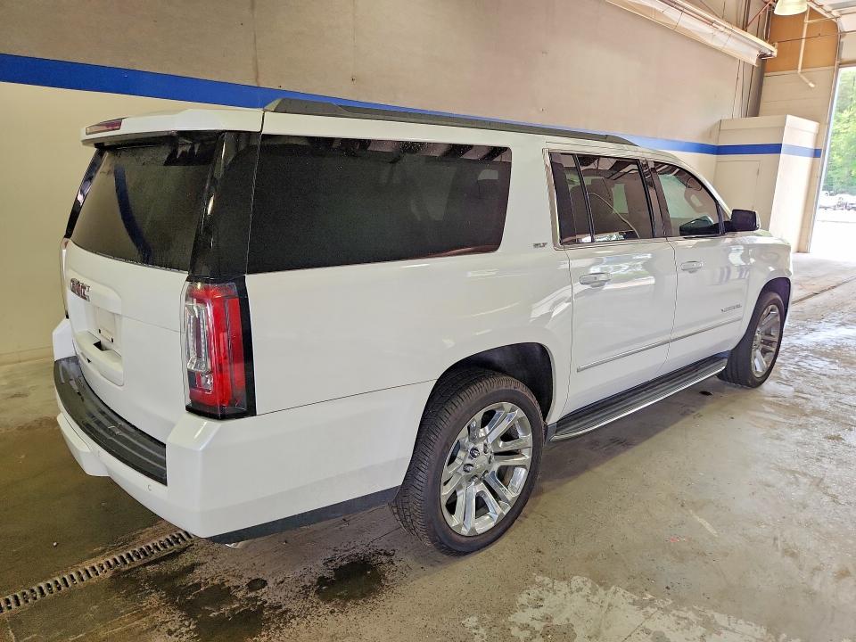 2018 Gmc Yukon xl VIN 1GKS2GKC4JR192995 COPART salvage auction — MECHANICAL, VA - CERTIFICATE OF TITLE, sold $7,800 on 2026-07-21 (photo 3)